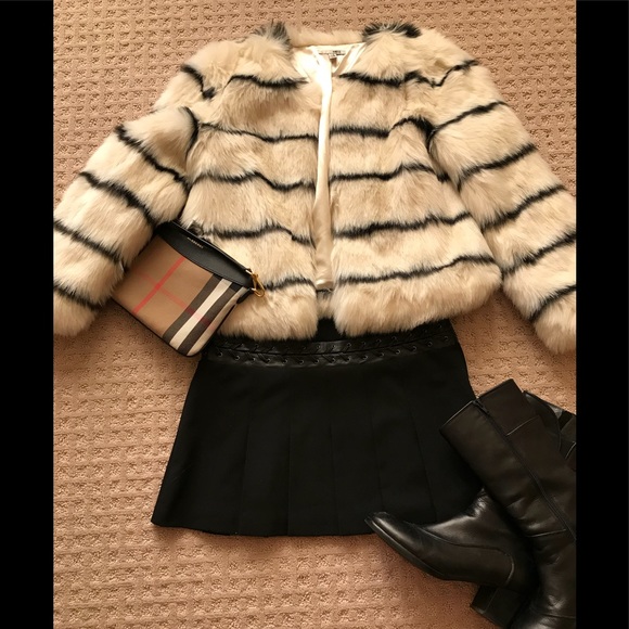 BCBGMaxAzria Dresses & Skirts - BCBG Max Azria Pleated Black Skirt